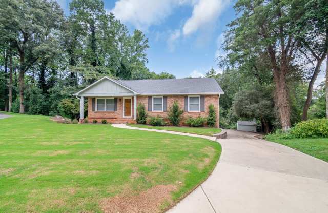 Space. Privacy. Possibility. — Your 3BR/3BA, 3 car garage, 1.43-Acre Charlotte Retreat Awaits! photos photos