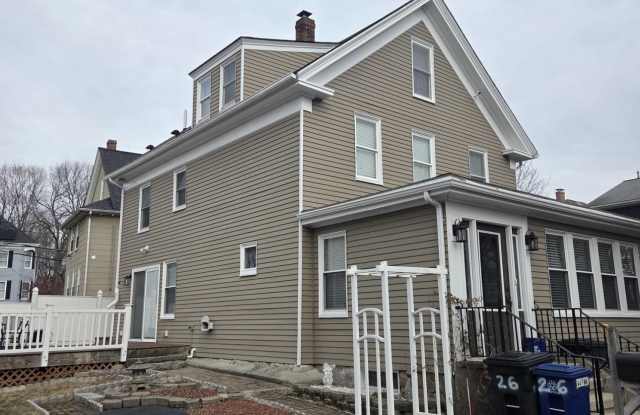 26 1/2 Pearl St - 26 1/2 Pearl Street, Milford, MA 01757