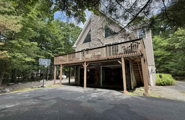 176 Gunstock Lane Gallery 2