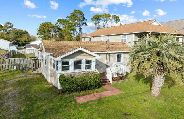 410 Spartanburg Avenue photos photos