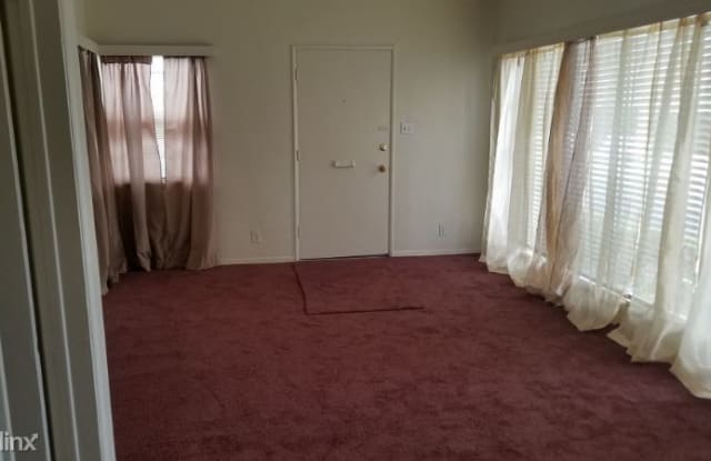 520 E. Hyde Park Pl - 520 Hyde Park Pl, Inglewood, CA 90302