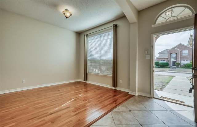 1425 Autumnmist Drive Gallery 4