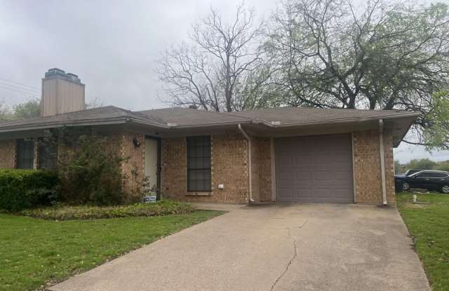 6300 Peggy Drive - 6300 Peggy Drive, Fort Worth, TX 76133