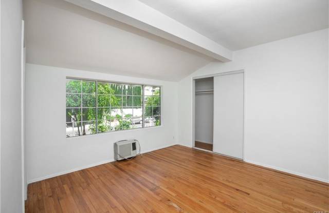 5219 San Feliciano Drive - 5219 San Feliciano Drive, Los Angeles, CA 91364
