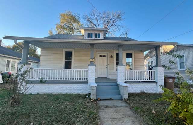 Two Bedroom in Alton photos photos Two Bedroom in Alton photos photos