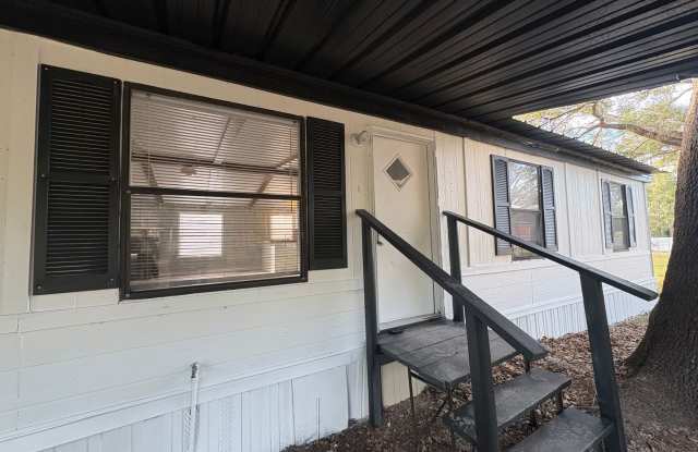 3bed/2bath home ready now!! rent $1650/mo Gallery 3