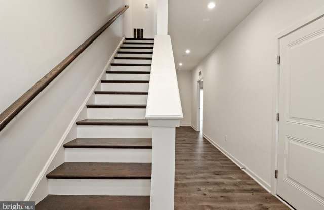 402 HONEYBERRY Lane Gallery 4