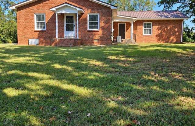 2410 Wallace Road Gallery 3