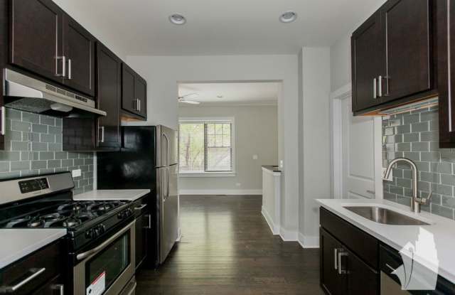 1950 West Nelson Street photos photos