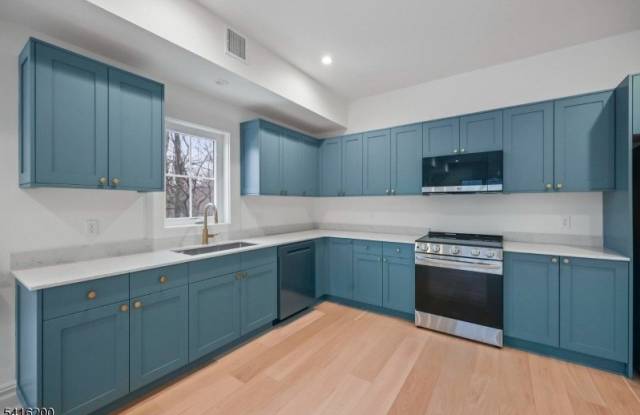 1209 Littleton Rd photos photos