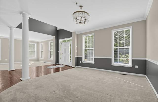 12310 Houndwood Way Gallery 3