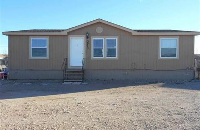 Fully Furnished Nice 3BR/2BA Home photos photos