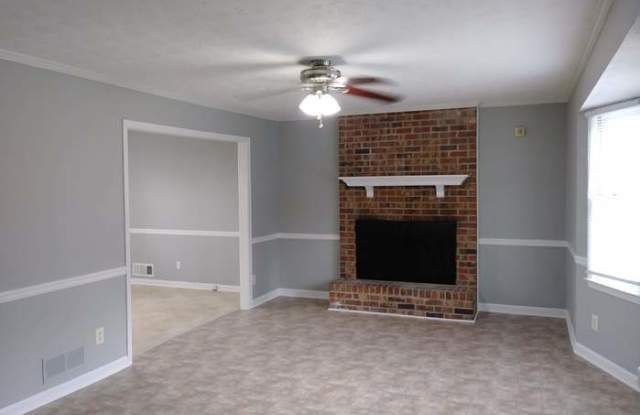 2063 Wellborn Close Gallery 3