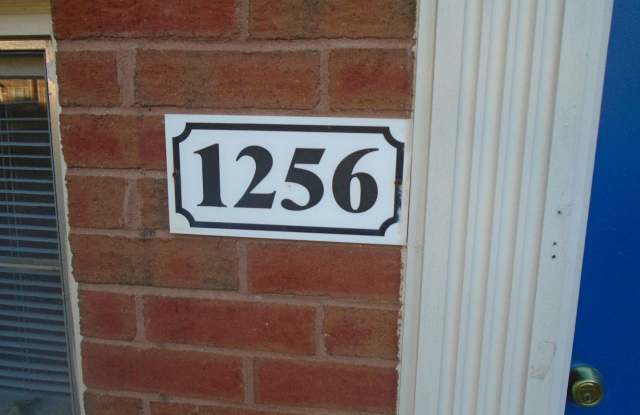 1256 Sweetpine Dr Gallery 2