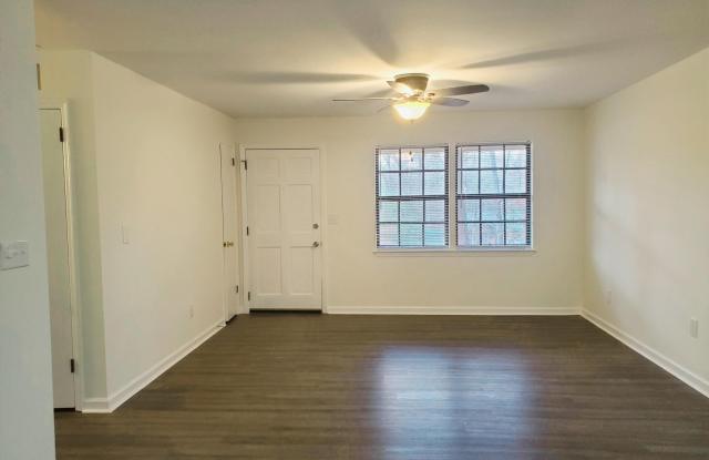 5106 Jackson Road Gallery 3