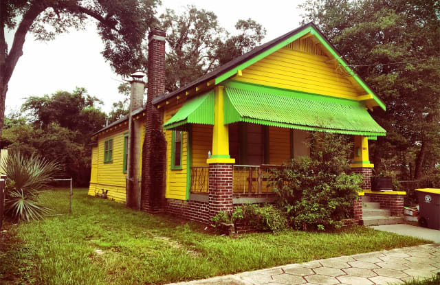 1124 East 14th Street - 1124 14th St E, Jacksonville, FL 32206