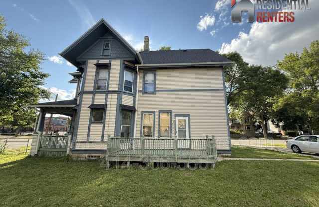 202 E North Avenue photos photos
