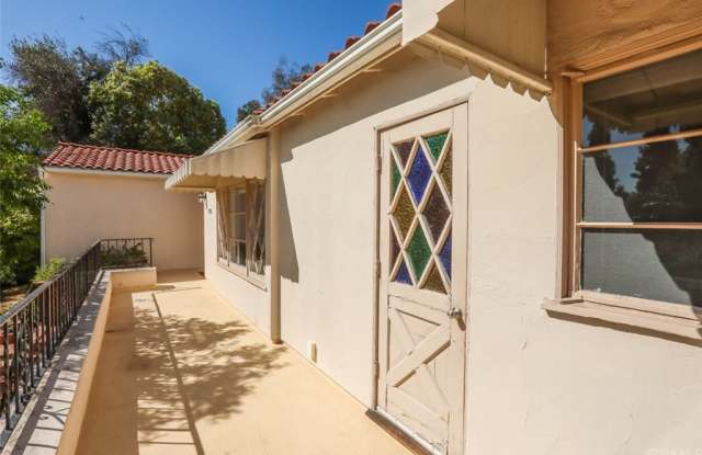 13705 Glen Court Gallery 4