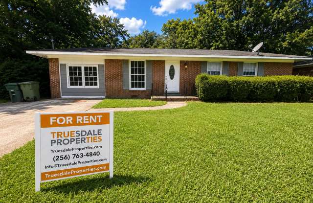 4BED 1.5 bath home with fenced in yard move in special photos photos 4BED 1.5 bath home with fenced in yard move in special photos photos