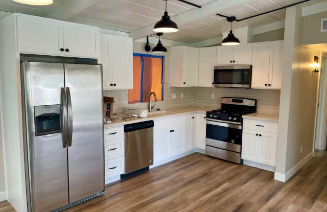 Great Carlsbad Rental - Close to Beach Gallery 3