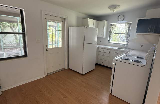 810 5th Avenue North Gallery 2