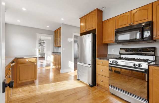 17 George St. photos photos