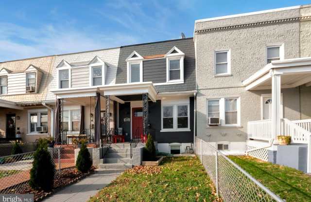2408 3RD Street NE photos photos 2408 3RD Street NE photos photos