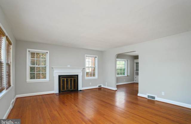 1738 Glen Ridge Road Gallery 3