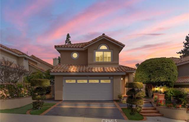 15 Tierra - 15 Tierra Vista, Laguna Hills, CA 92653 15 Tierra - 15 Tierra Vista, Laguna Hills, CA 92653