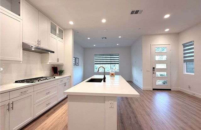 273 Novel photos photos