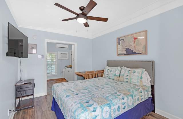 107 4th Ave - 107 4th Avenue, St. Pete Beach, FL 33706