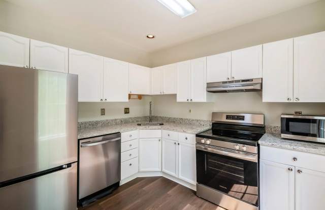 5709 Chase Ct Gallery 4