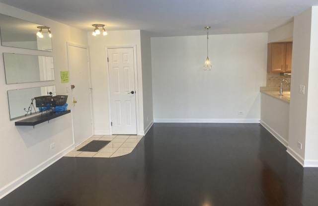 4418 Euclid Avenue Gallery 3
