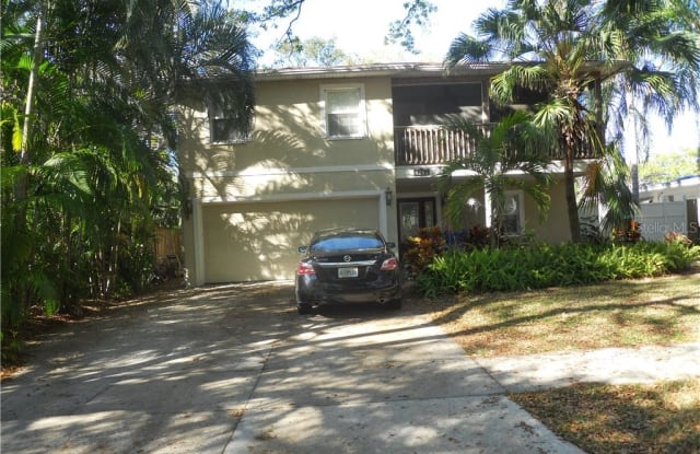 8245 29TH AVENUE N - 8245 29th Avenue North, St. Petersburg, FL 33710