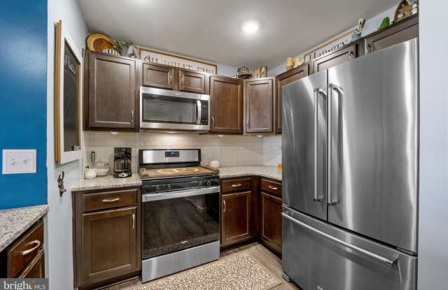 3089 GOSHEN Drive Gallery 2