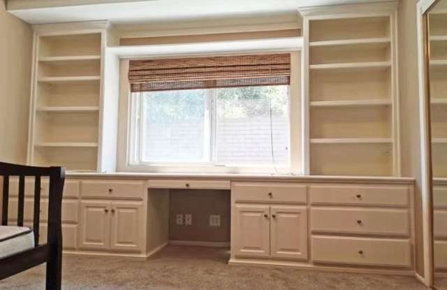 5522 Sierra Roja Road Gallery 2