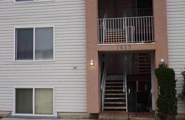 1689 W. 8295 S. photos photos