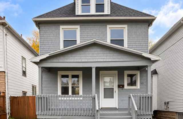 132 Newfield St Gallery 1