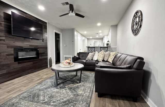 6476 Voyles Drive - 1 - 6476 Voyles Drive, Riverdale, GA 30274
