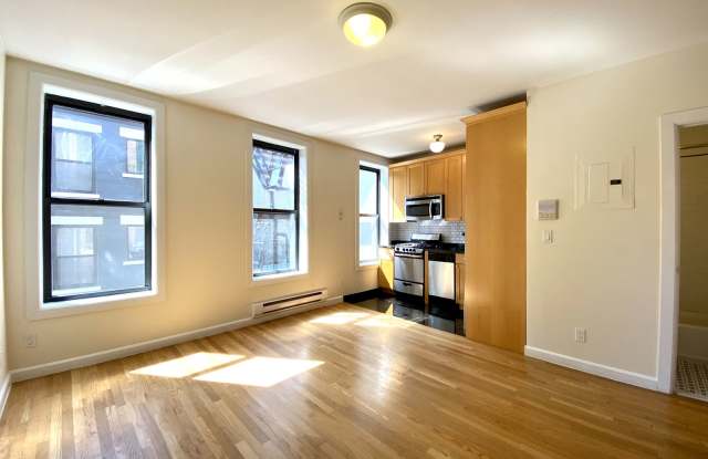 281 Mott Street photos photos