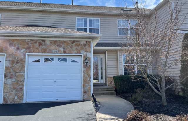 29 HOGAN WAY - 29 Hogan Way, Burlington County, NJ 08057