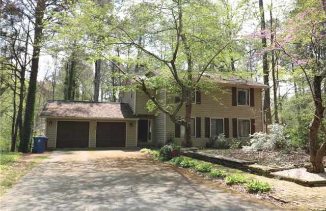 131 Arrowood Court - 131 Arrowood Ln, Alpharetta, GA 30009