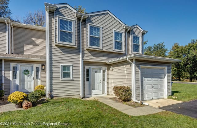 10 S Pointe Circle - 10 South Pointe Circle, Tinton Falls, NJ 07753