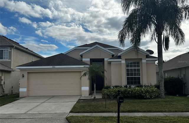 903 DEVON CREEK ROAD - 903 Devon Creek Road, Winter Springs, FL 32708