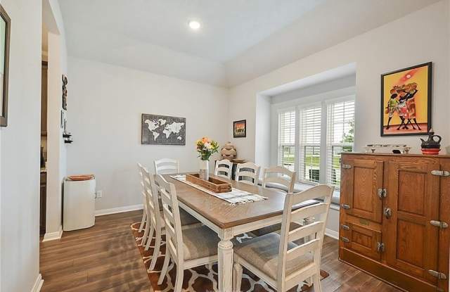 15013 Indian Creek Lane Gallery 2