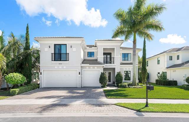 2600 NW 69th Street photos photos