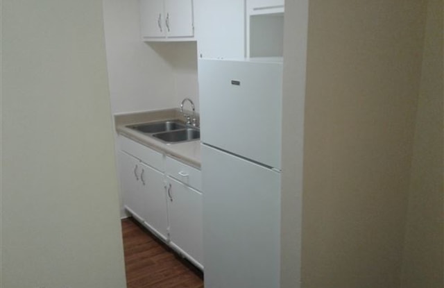 462 Brentwood Dr #174 - 462 Brentwood Drive, Daytona Beach, FL 32117
