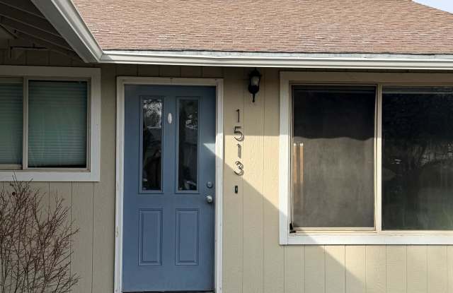 1651 Southwest 15th Street photos photos