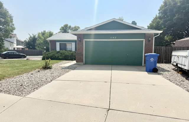 1142 Silver Fir Drive photos photos