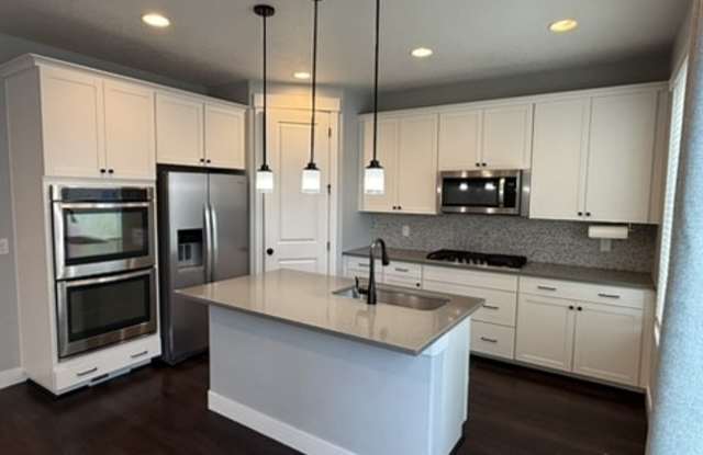 5801 West Berry Creek Drive Gallery 3